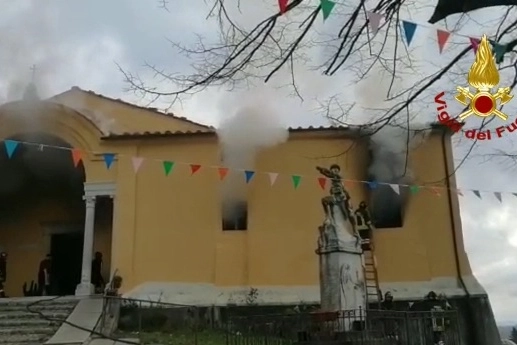 L'incendio a Lucca