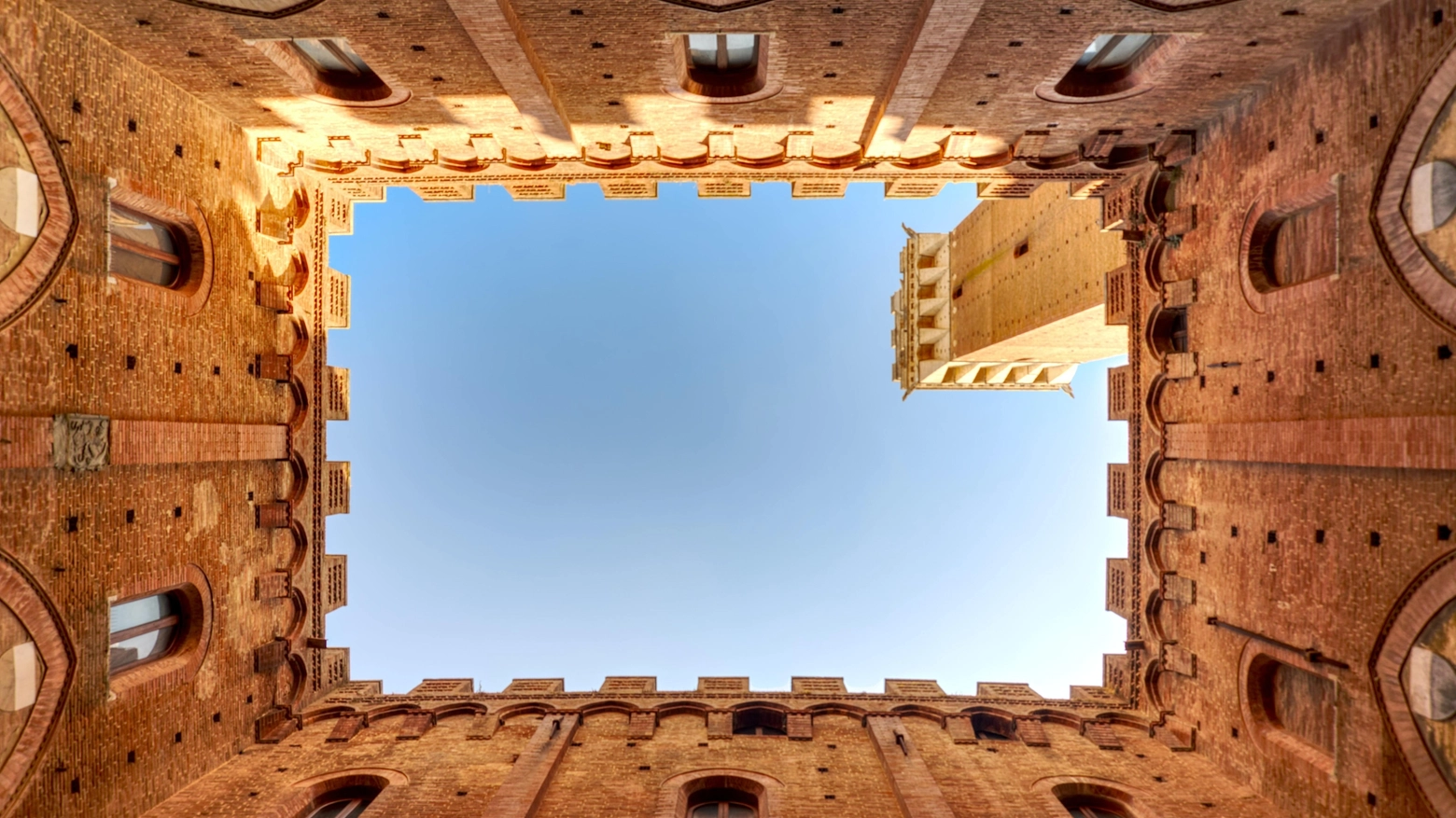 ’Visit Siena’ con un assistente virtuale  L’innovativo portale per il soggiorno