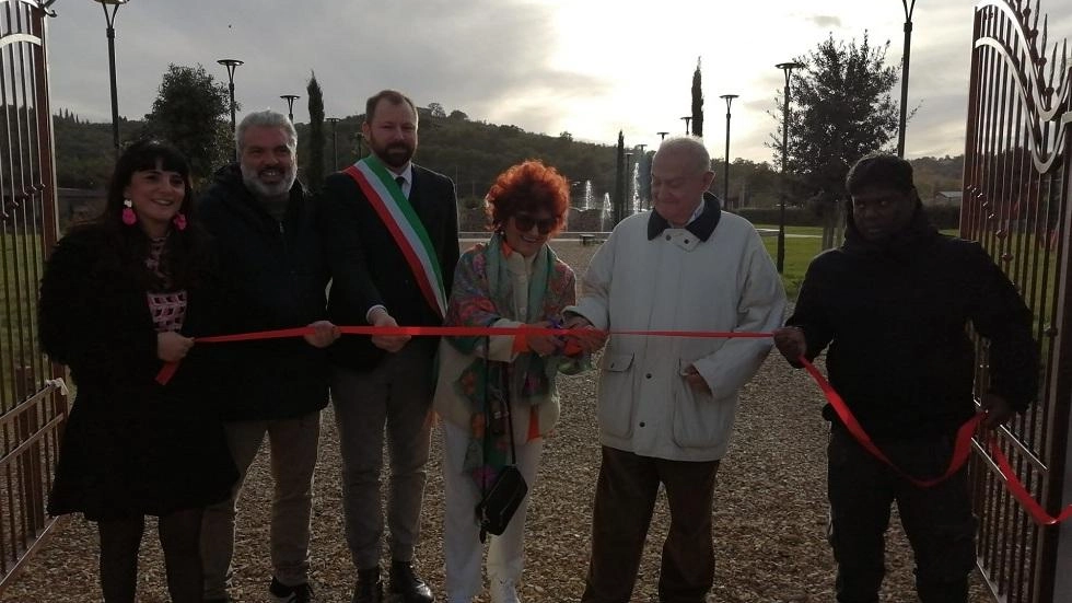 Il “Parco Itaca“ adesso è realtà. È il dono della famiglia Cinaglia Il “Parco Itaca“ adesso è realtà. È il dono della famiglia Cinaglia