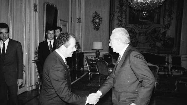 Mario Bindi con il presidente della Repubblica Francesco Cossiga