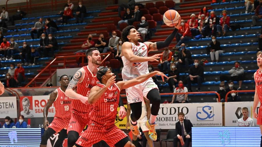 Basket: Pistoia vs Chiusi, nella foto Jaaziel Dante Johnson (Fotocastellani)
