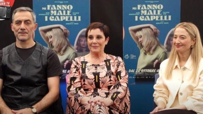 ’Mi fanno male i capelli’ in esclusiva. Incontro con il cast al Metropolitan ’Mi fanno male i capelli’ in esclusiva. Incontro con il cast al Metropolitan
