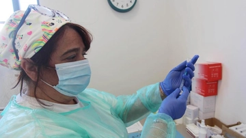 Covid Toscana, Giani: "Spero che le vaccinazioni ci riportino in zona arancione"