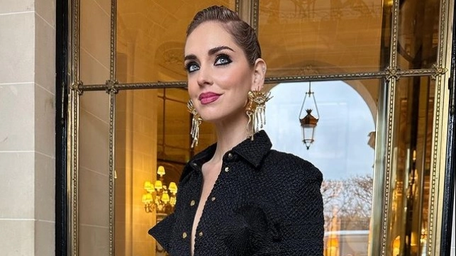 Chiara Ferragni alla sfilata Schiaparelli a Parigi (Instagram)