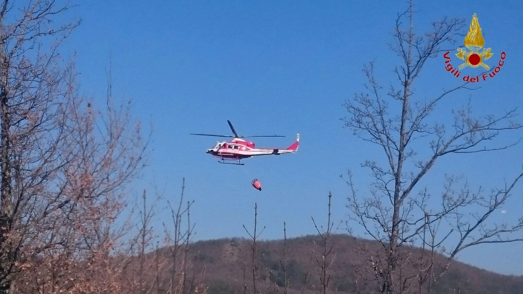 L'elicottero dei vigili del fuoco