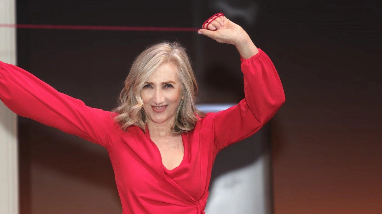 Lunetta Savino, tra i protagonisti della pièce ’La madre’ di Floriana Zeller, in programma il 15 febbraio Lunetta Savino, tra i protagonisti della pièce ’La madre’ di Floriana Zeller, in programma il 15 febbraio
