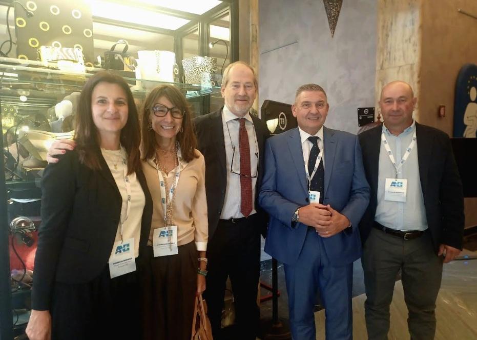 La bonifica protagonista a Roma, un’occasione strategica per il territorio dell’alto Valdarno La bonifica protagonista a Roma, un’occasione strategica per il territorio dell’alto Valdarno