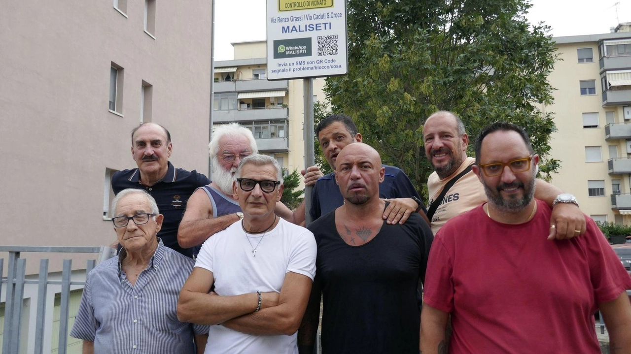 Alcuni dei volontari attivi nei gruppi di vicinato a Maliseti Alcuni dei volontari attivi nei gruppi di vicinato a Maliseti