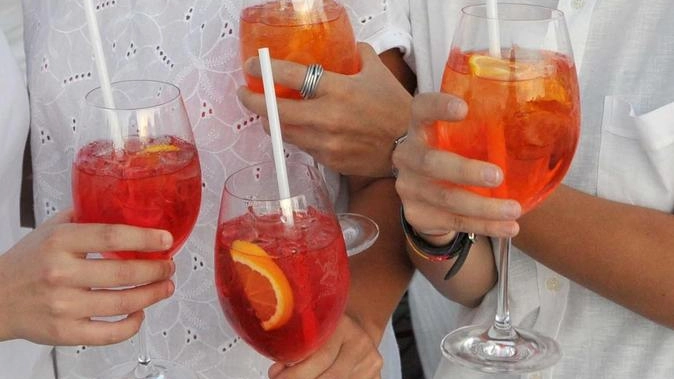 Buon cibo, accoglienza e socialità. Un’occasione per far vivere il centro storico, valorizzare le attività e creare una connessione autentica... Buon cibo, accoglienza e socialità. Un’occasione per far vivere il centro storico, valorizzare le attività e creare una connessione autentica...