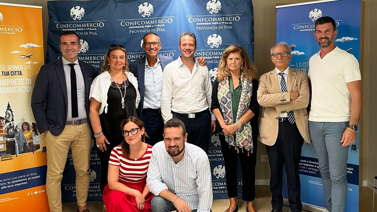 L’intesa fra Confcommercio e. la clinica privata «Sandro Pertini» L’intesa fra Confcommercio e. la clinica privata «Sandro Pertini»