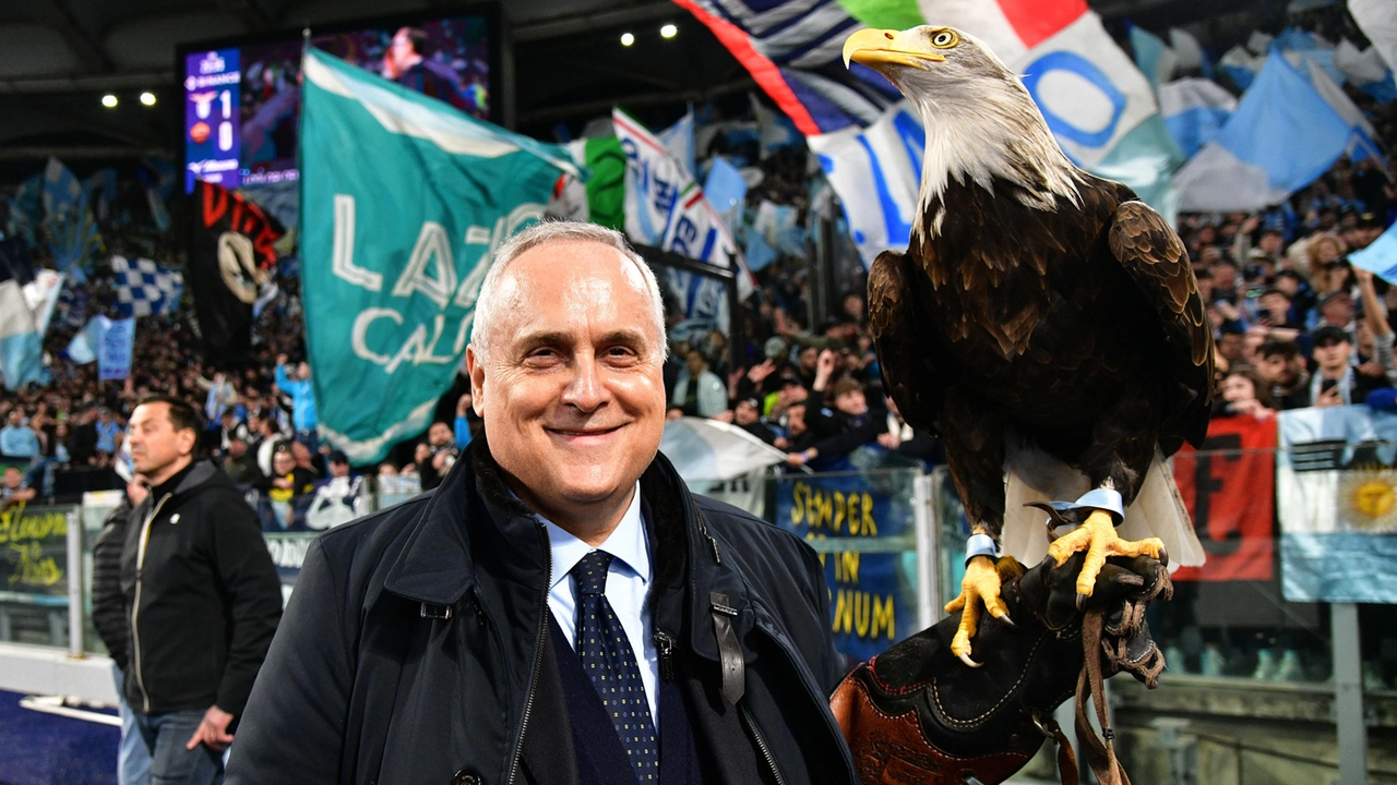 Il ritorno di Sarri alla Lazio. Lotito: “È un percorso mai interrotto. Indice di liquidità illogico”