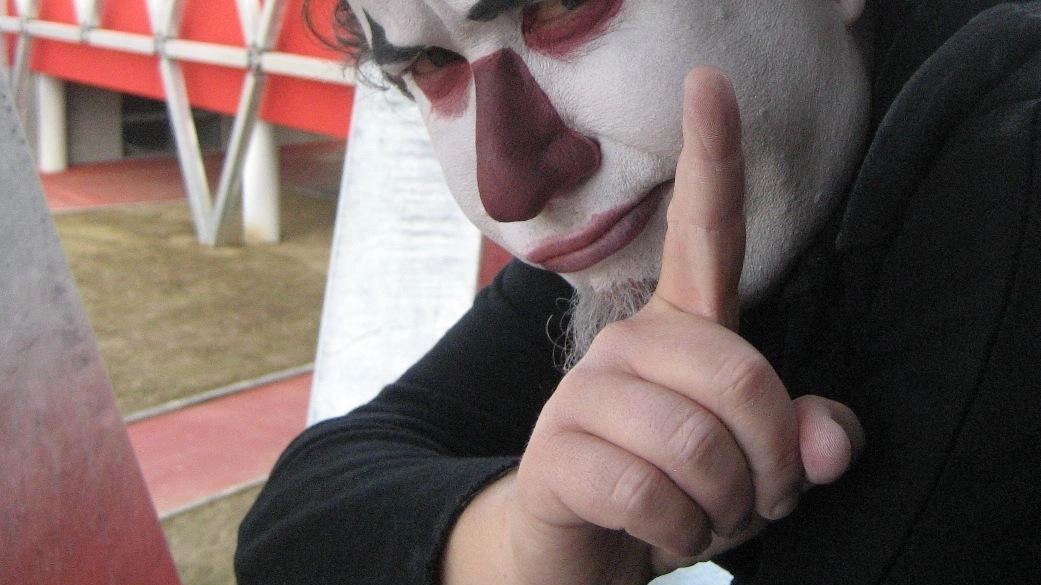 Stasera alle 21,30 al Centro Culturale Compitese di Sant’Andrea di Compito, Guascone Teatro presenta “Opzioni di un Clown” di e... Stasera alle 21,30 al Centro Culturale Compitese di Sant’Andrea di Compito, Guascone Teatro presenta “Opzioni di un Clown” di e...