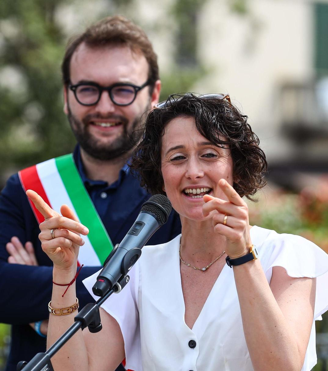 https://www.lanazione.it/image-service/view/acePublic/alias/contentid/M2FiMzdiOWEtZDQwYy00/0/campo-sportivo-di-villanova-nuova-tribuna.jpeg?f=1.91:1&w=1200