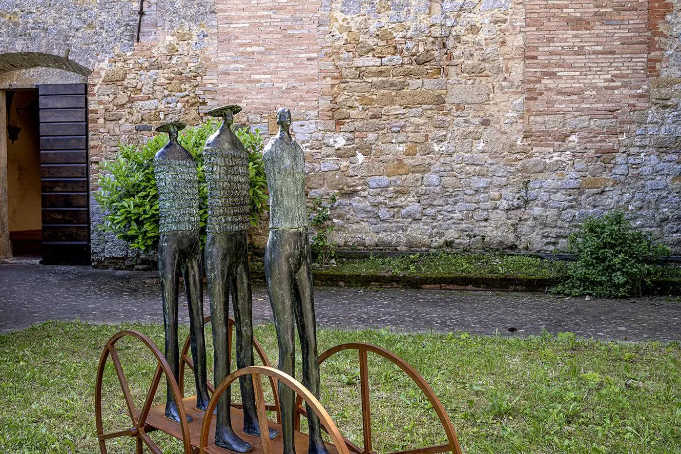 Imponenti e solidi. Ecco ’I cavalieri della città antica’