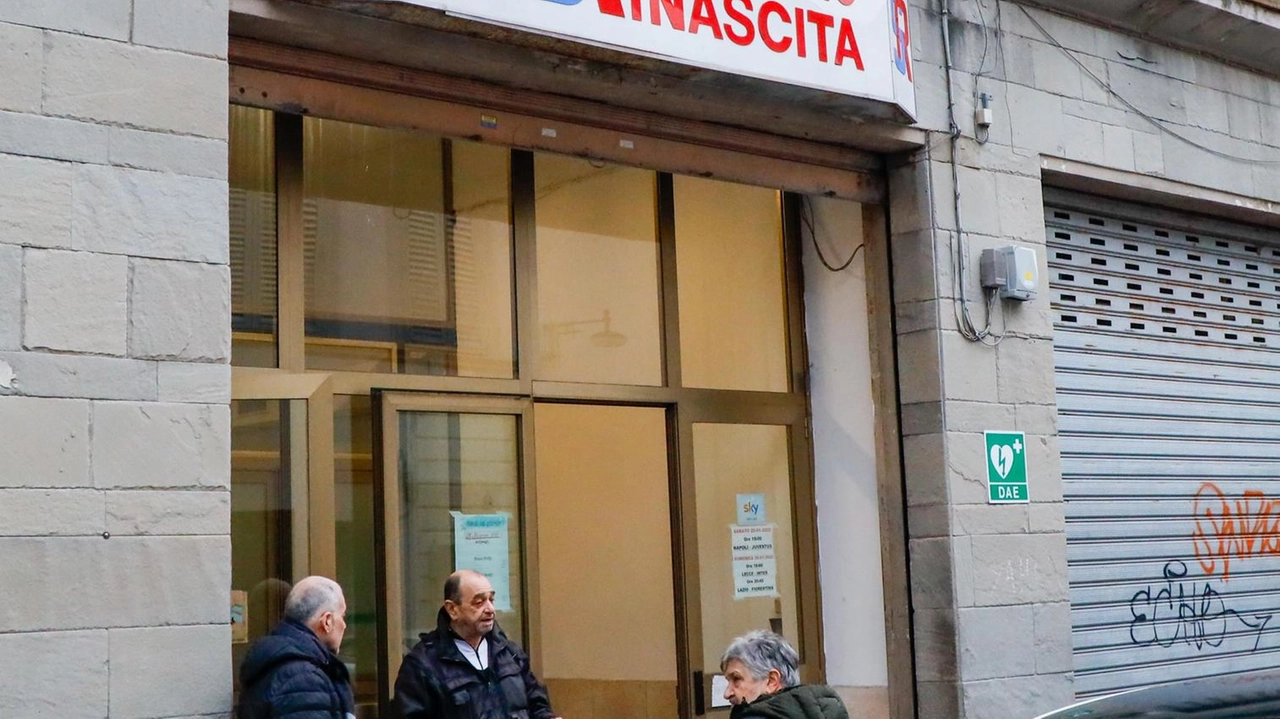 Sono state raccolte quasi mille firme per mantenere così com’è il circolo Rinascita di Sesto (FotoGermogli)