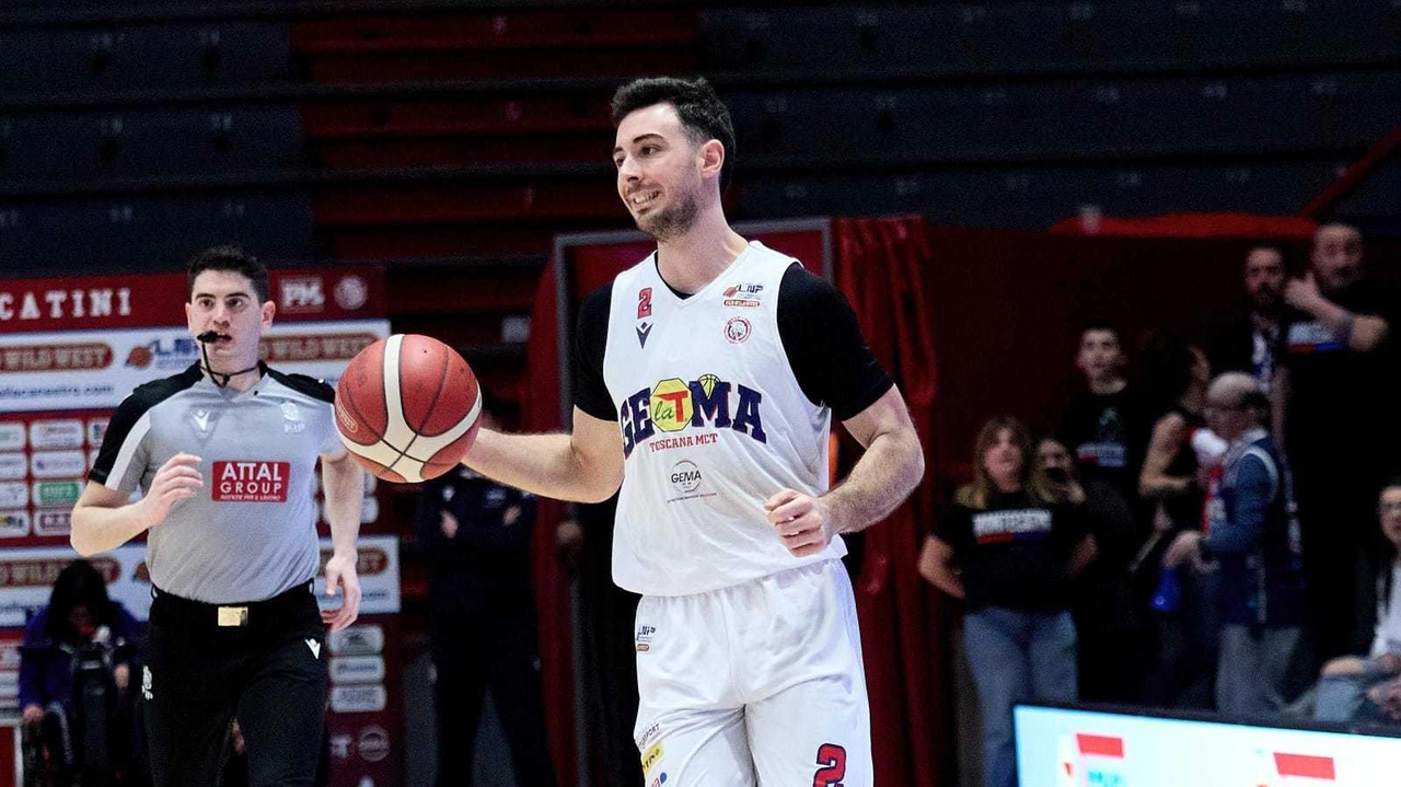 La T Tecnica Gema Montecatini supera Ristopro Fabriano 74-66 al PalaCarrara