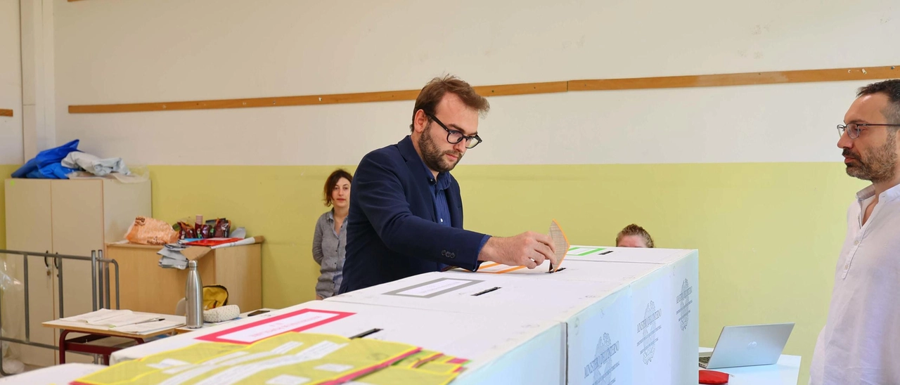 Il Pd ammette la sconfitta. FdI: "Distanti dalla gente"