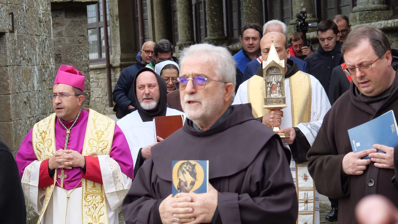 Le reliquia non parte per Gerusalemme a causa della guerra Le reliquia non parte per Gerusalemme a causa della guerra