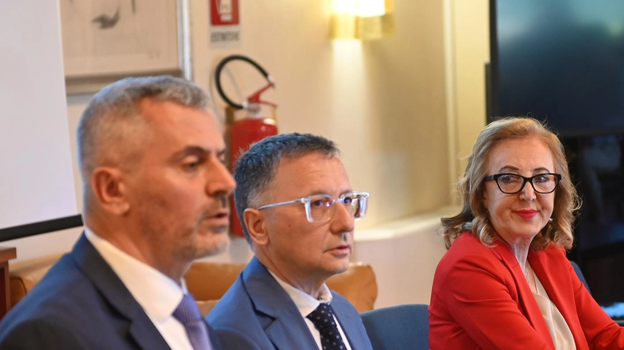 Presentato a Perugia il rapporto di Bankitalia sull’economia umbra (Foto Crocchioni) Presentato a Perugia il rapporto di Bankitalia sull’economia umbra (Foto Crocchioni)