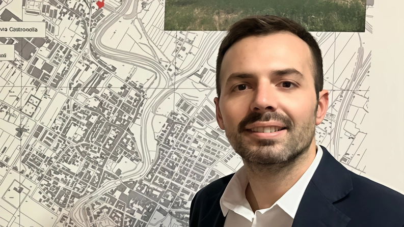 Andrea Tagliaferri annuncia l’approvazione del progetto esecutivo e la riqualificazione dell’ex Hangar Andrea Tagliaferri annuncia l’approvazione del progetto esecutivo e la riqualificazione dell’ex Hangar