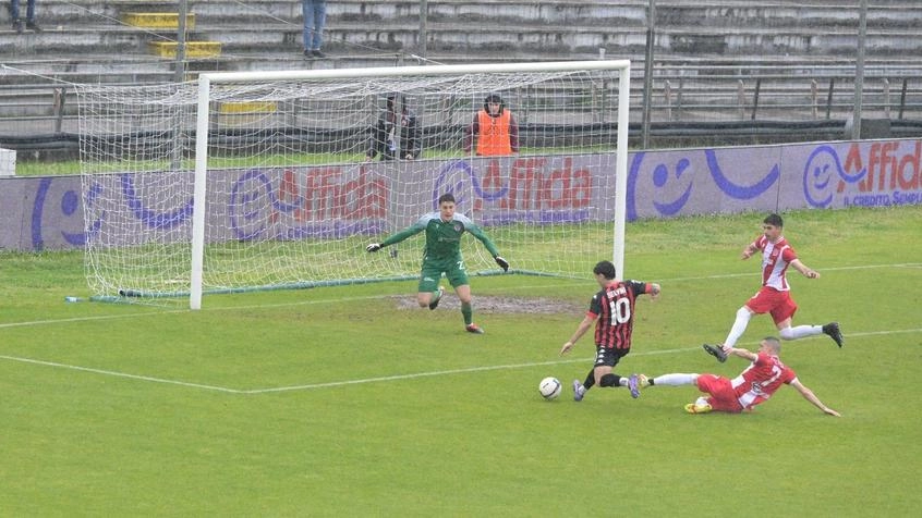 Lucchese vince con Selvini e si avvicina alla salvezza diretta