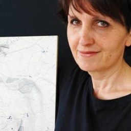 Prosegue fino al 27 luglio 2025 “Frammenti di SpazioTempo”, personale di pittura di Laura Serafini