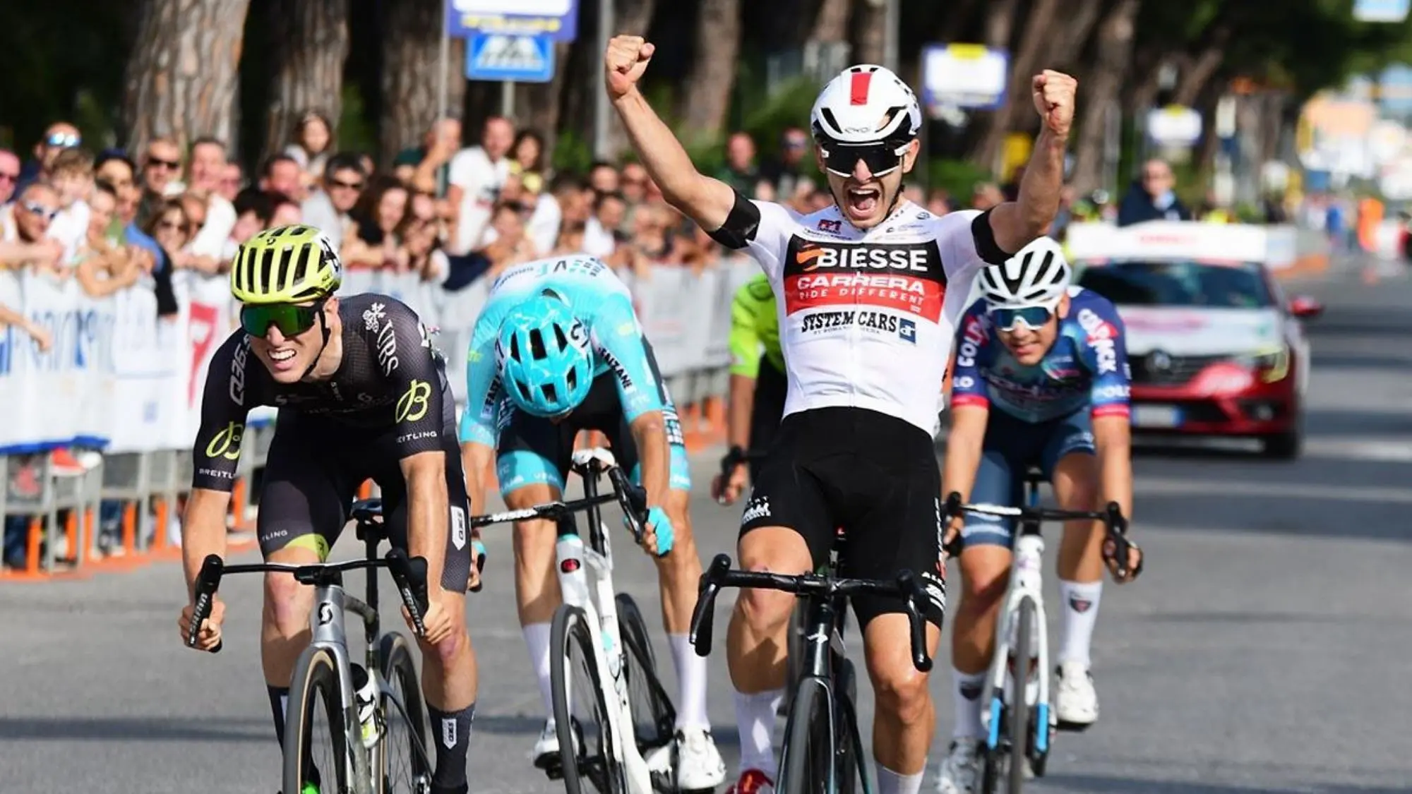 Ciclismo: Gran Premio Industrie del Marmo, un'internazionale di lusso