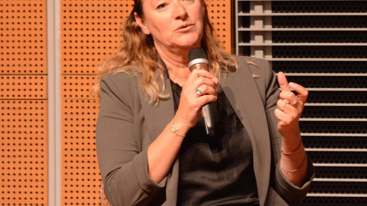 Ilaria Bugetti, ex sindaca, si è dimessa il 20 giugno dopo una lunga trattativa e confronto anche con gli esponenti di vertice del Pd Ilaria Bugetti, ex sindaca, si è dimessa il 20 giugno dopo una lunga trattativa e confronto anche con gli esponenti di vertice del Pd