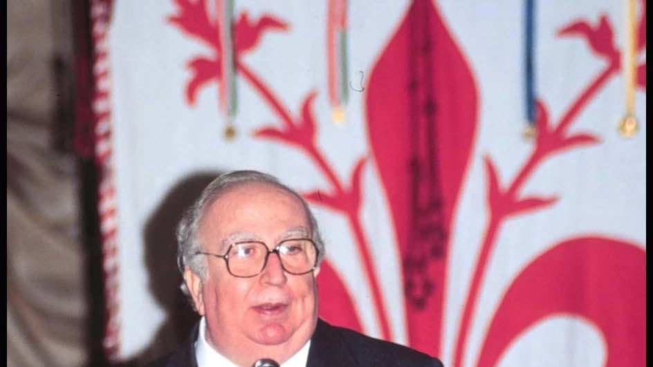 Giovanni Spadolini fu il primo laico a diventare presidente del consiglio in Italia Giovanni Spadolini fu il primo laico a diventare presidente del consiglio in Italia