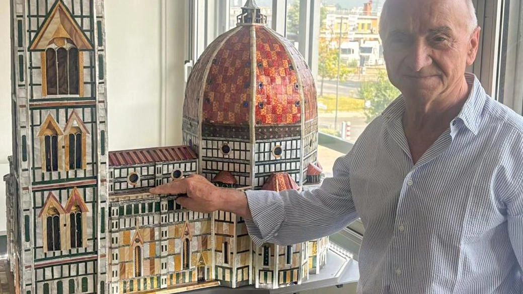 Il Duomo, Palazzo Vecchio e il Ponte Vecchio. Tre ‘gioielli’ inseriti non nell’usuale contesto del centro fiorentino ma, sia pure... Il Duomo, Palazzo Vecchio e il Ponte Vecchio. Tre ‘gioielli’ inseriti non nell’usuale contesto del centro fiorentino ma, sia pure...