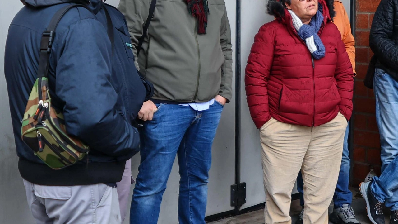 I lavoratori hanno protestato per i licenziamenti davanti alla sede a Montespertoli e in piazza Duomo a Firenze I lavoratori hanno protestato per i licenziamenti davanti alla sede a Montespertoli e in piazza Duomo a Firenze