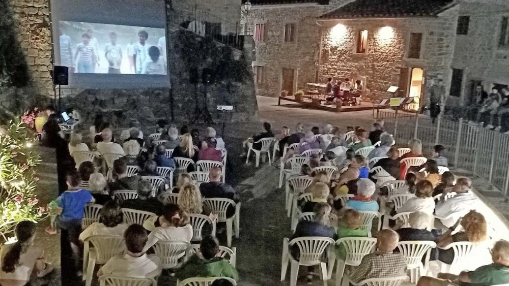 Brigata di Raggiolo - Cinema al chiaro di luna