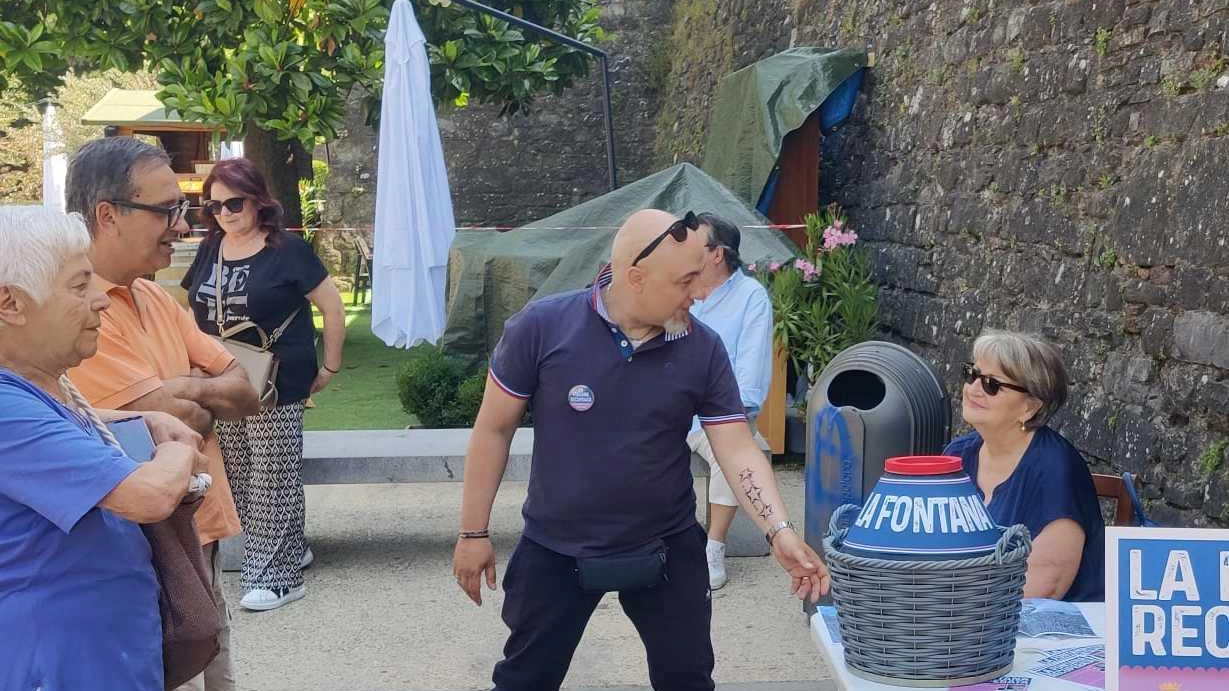 Nasce il "Comitato della Fontana". Raccolta fondi e via all’operazione