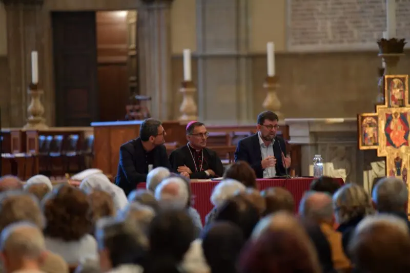 L'arcivescovo Gambelli: "Missionari laddove viviamo. Continuiamo ad approfondire"