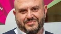 "In casi del genere, denunciare è fondamentale: l’invito alle vittime di violenza è di rivolgersi alle forze dell’ordine. Stando a... "In casi del genere, denunciare è fondamentale: l’invito alle vittime di violenza è di rivolgersi alle forze dell’ordine. Stando a...