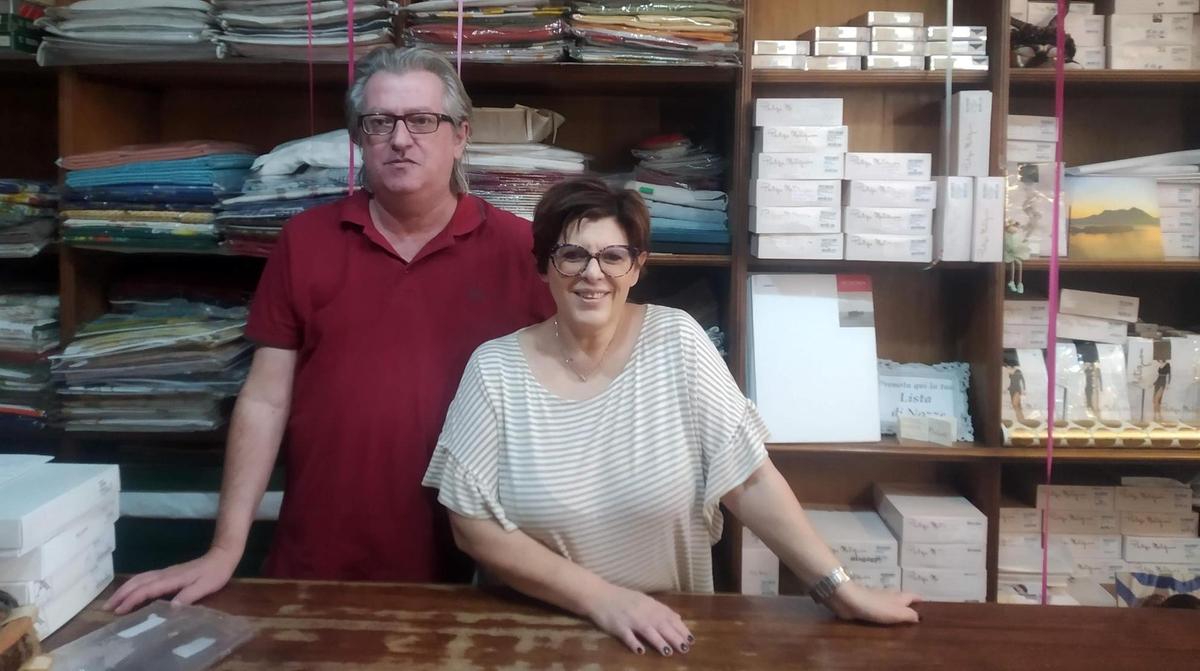 Un’emorragia inarrestabile. Anche Luna di Miele dice basta: "I piccoli esercenti non ce la fanno" Un’emorragia inarrestabile. Anche Luna di Miele dice basta: "I piccoli esercenti non ce la fanno"