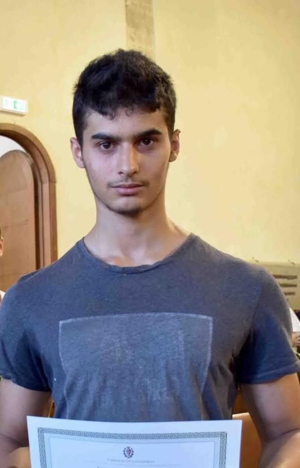 Scompare a 22 anni in Giordania, Kameleddine era partito per festeggiare la laurea. Da tre giorni non si hanno notizie