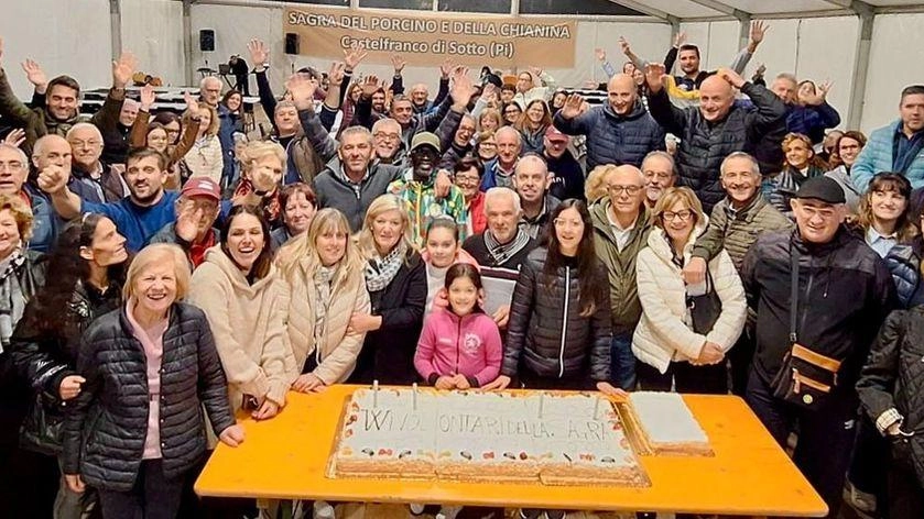 Oltre 5mila persone in cinque fine settimana e 100 volontari "Da noi è come stare in famiglia". Oltre 5mila persone in cinque fine settimana e 100 volontari "Da noi è come stare in famiglia".