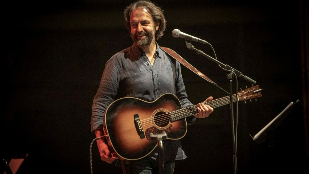 Neri Marcorè
