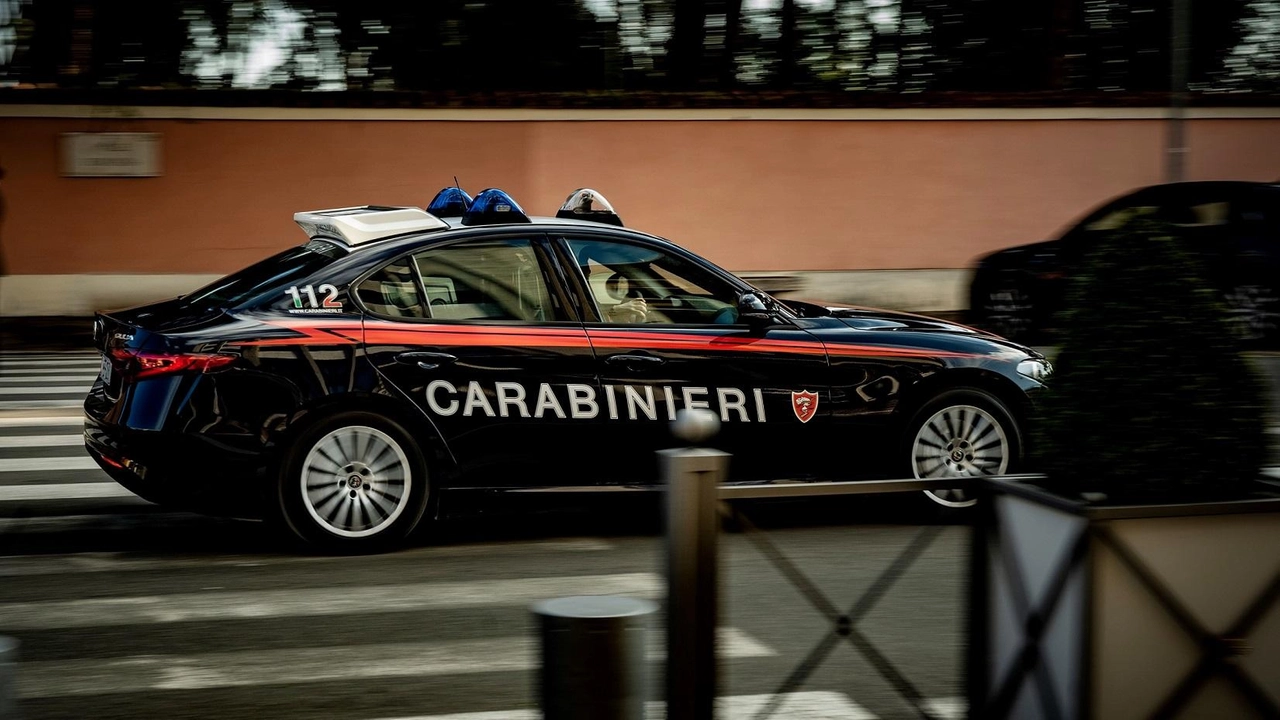 Intervento dei carabinieri Intervento dei carabinieri