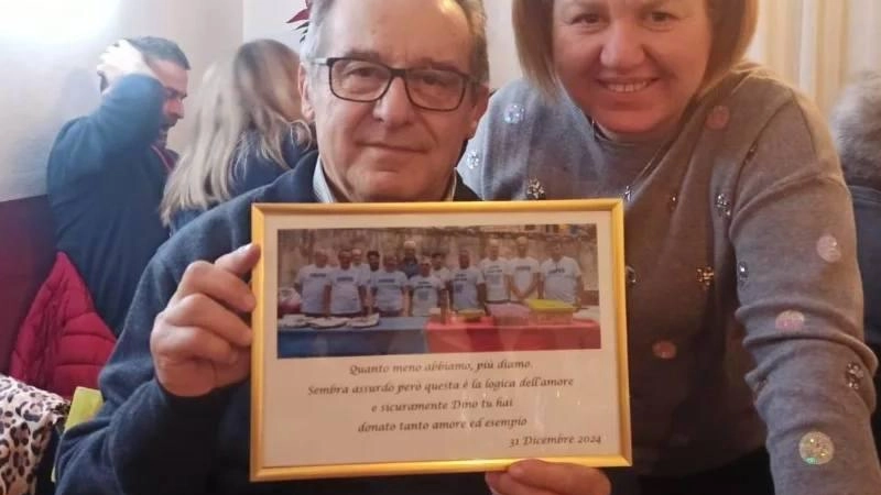 Dino Pecci storico presidente della sezione Avis di Castiglione d’Orcia con l’attuale presidente Arianna Rossi