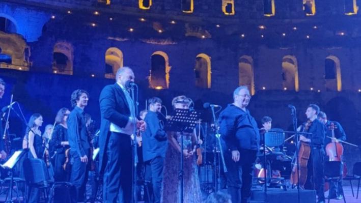 Trionfa l’Orchestra Fiorentina nel concerto che ha unito Italia e Tunisia Trionfa l’Orchestra Fiorentina nel concerto che ha unito Italia e Tunisia