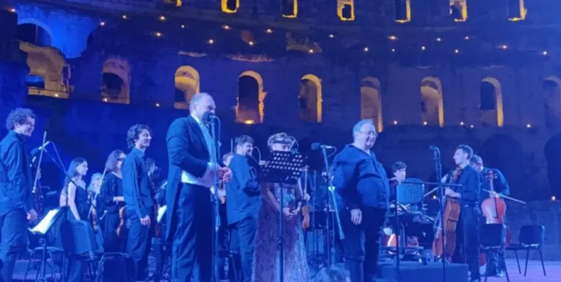 Trionfa l’Orchestra Fiorentina nel concerto che ha unito Italia e Tunisia