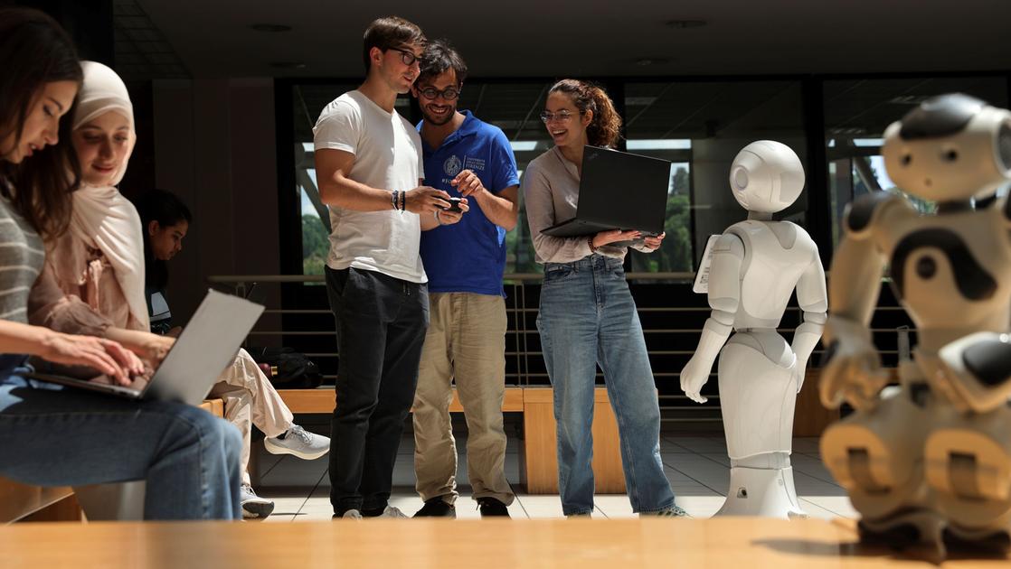 All’Expo di Osaka UniFi protagonista con medicina di precisione, robotica e benessere sociale All’Expo di Osaka UniFi protagonista con medicina di precisione, robotica e benessere sociale