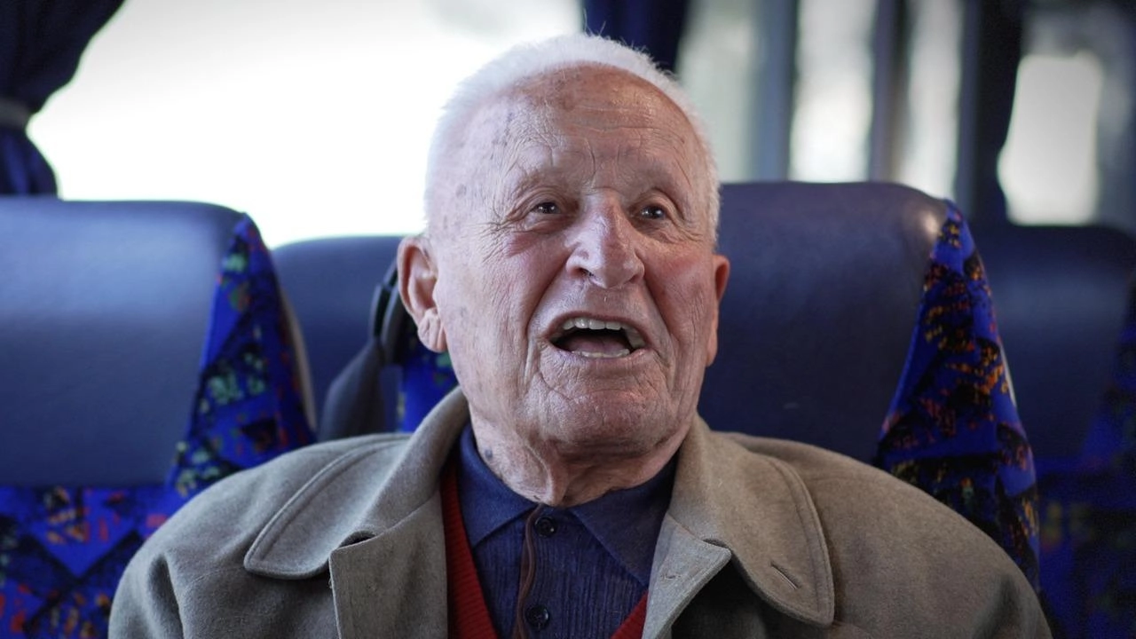 Gherardo Dindelli, l’unico partigiano rimasto ancora in vita a Sansepolcro, che oramai è diventato un capitolo di storia cittadina: la sua testimonianza in audiovideo