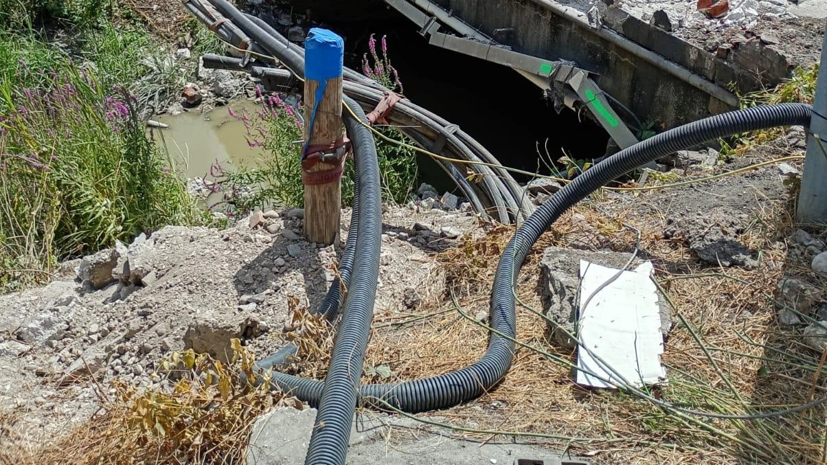 Sono entrati nel vivo i lavori a cura della Provincia di Pisa al ponte sulla 206 nel Comune di Cascina.... Sono entrati nel vivo i lavori a cura della Provincia di Pisa al ponte sulla 206 nel Comune di Cascina....