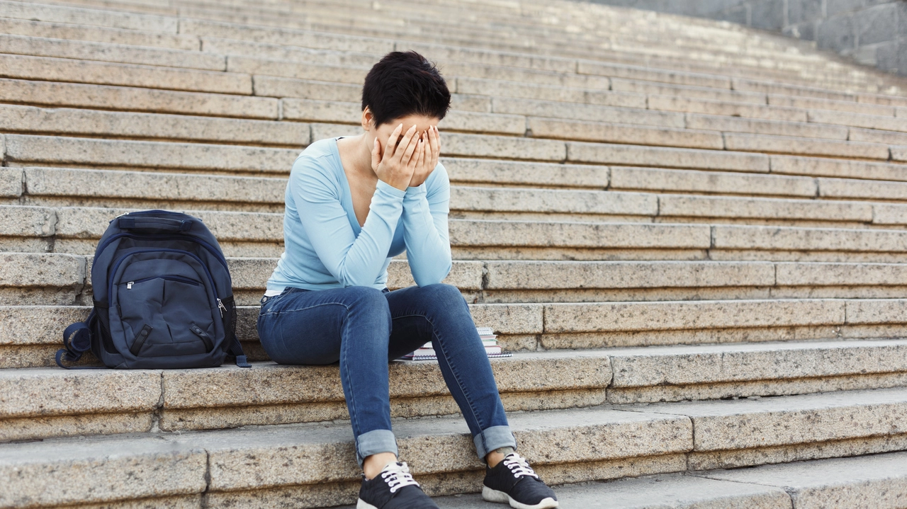 Le difficoltà degli adolescenti e i punti critici che emergono dall'analisi degli psicologi toscani Le difficoltà degli adolescenti e i punti critici che emergono dall'analisi degli psicologi toscani
