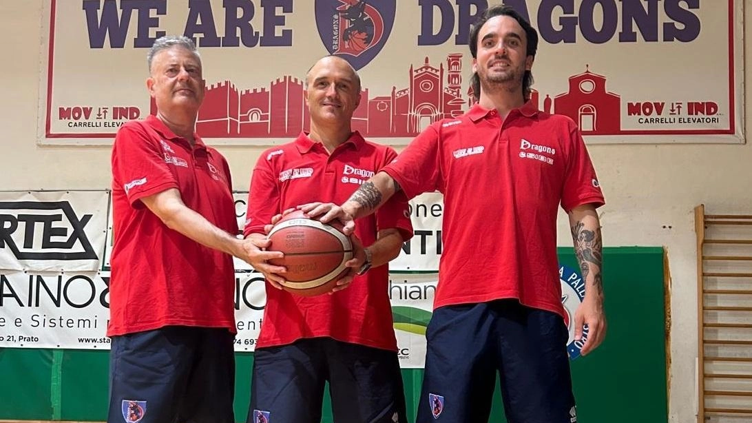 Coach Pinelli e i suoi assistenti: la preparazione. procede a ritmo serrato Coach Pinelli e i suoi assistenti: la preparazione. procede a ritmo serrato
