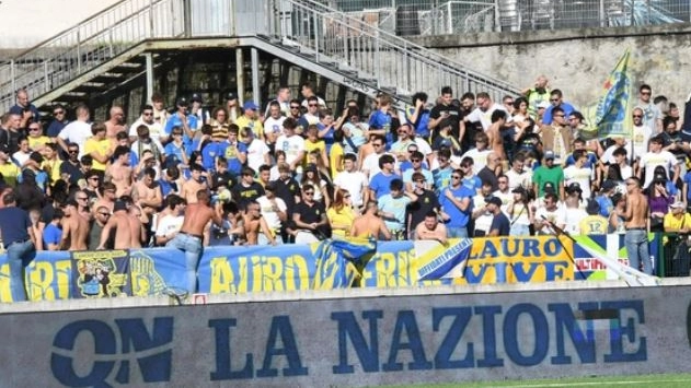 I tifosi della Carrarese I tifosi della Carrarese