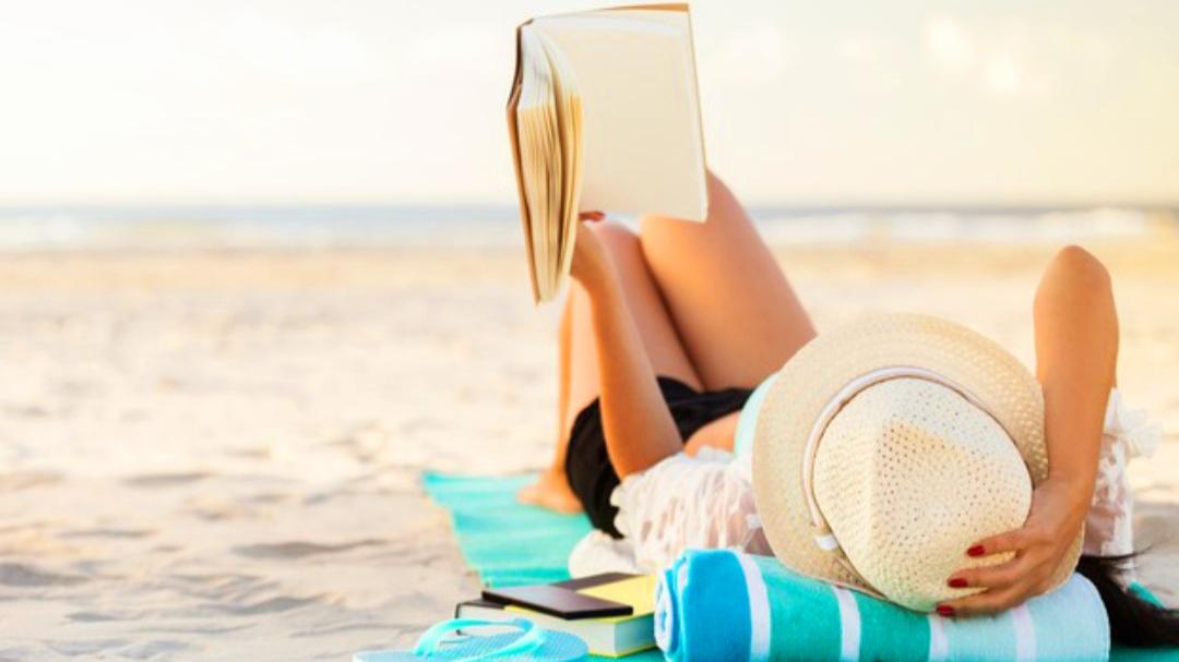 12 luglio, tempo di vacanze. Ai fiorentini piacciono le classiche: quasi il 40% andrà al mare 12 luglio, tempo di vacanze. Ai fiorentini piacciono le classiche: quasi il 40% andrà al mare